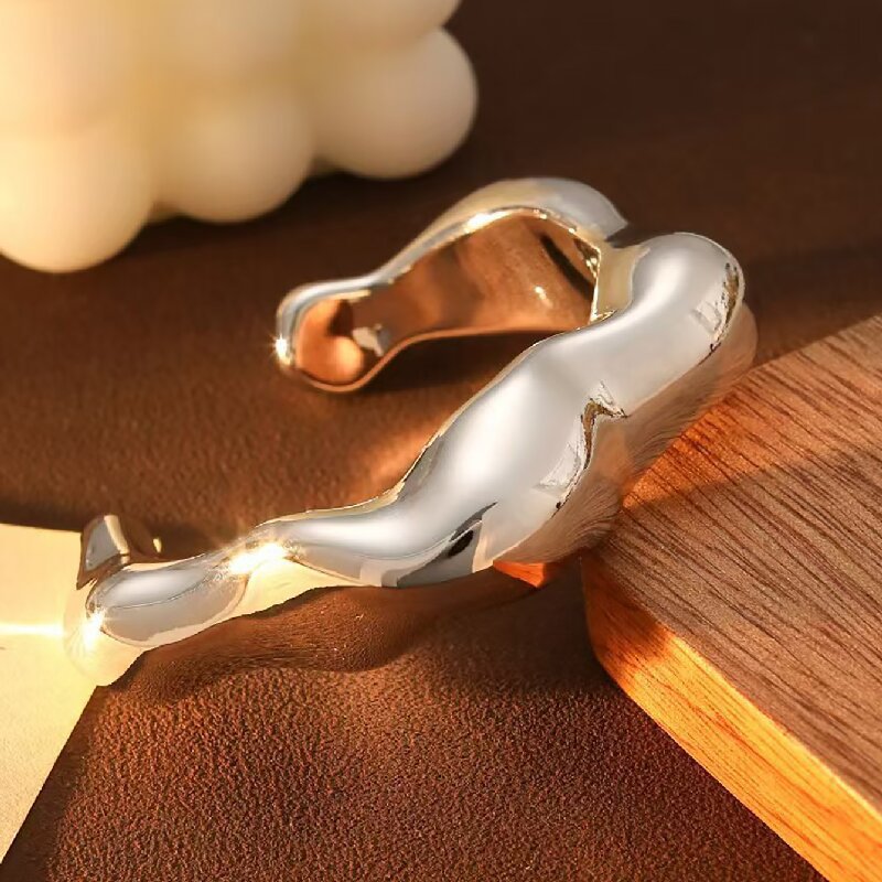 Women's Irregular Wavy Open-ended Personalized Niche Design Bracelet