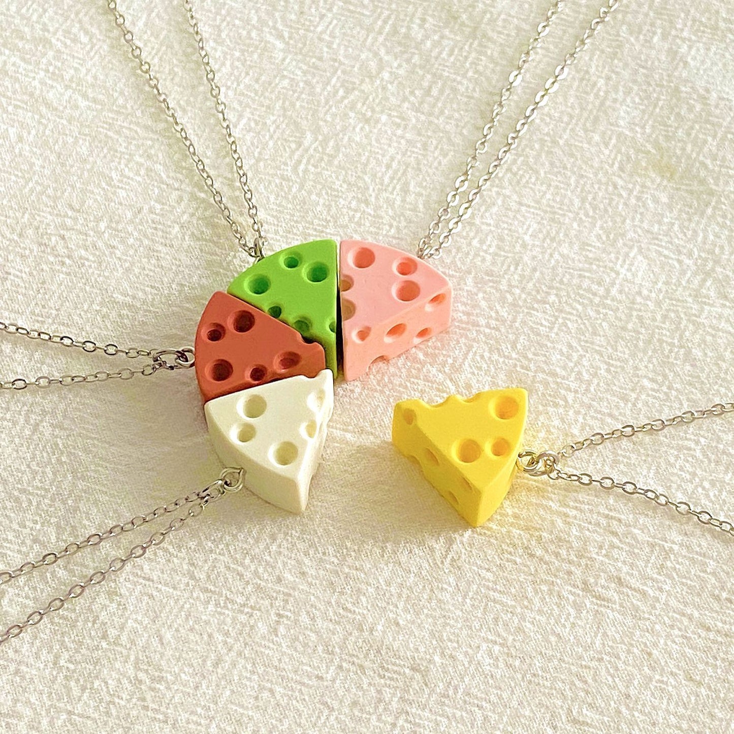 Sweet Cheese Female Creative Design Trap Necklaces