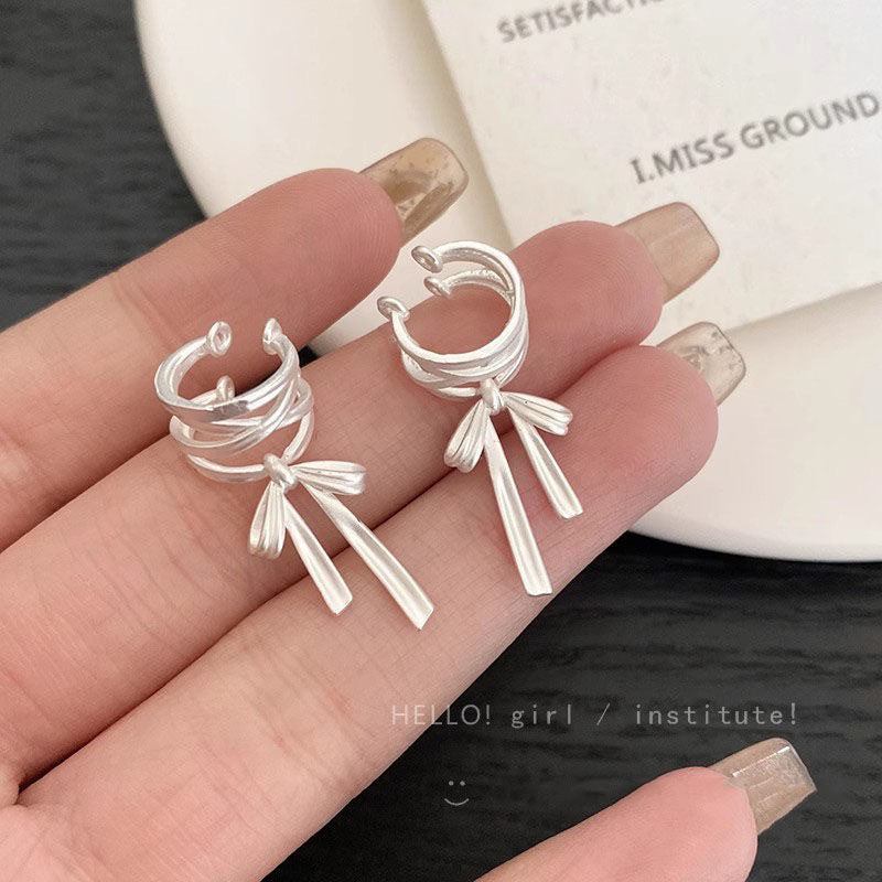 Flexible Female Niche Strap Bow Ballet Ear Clip