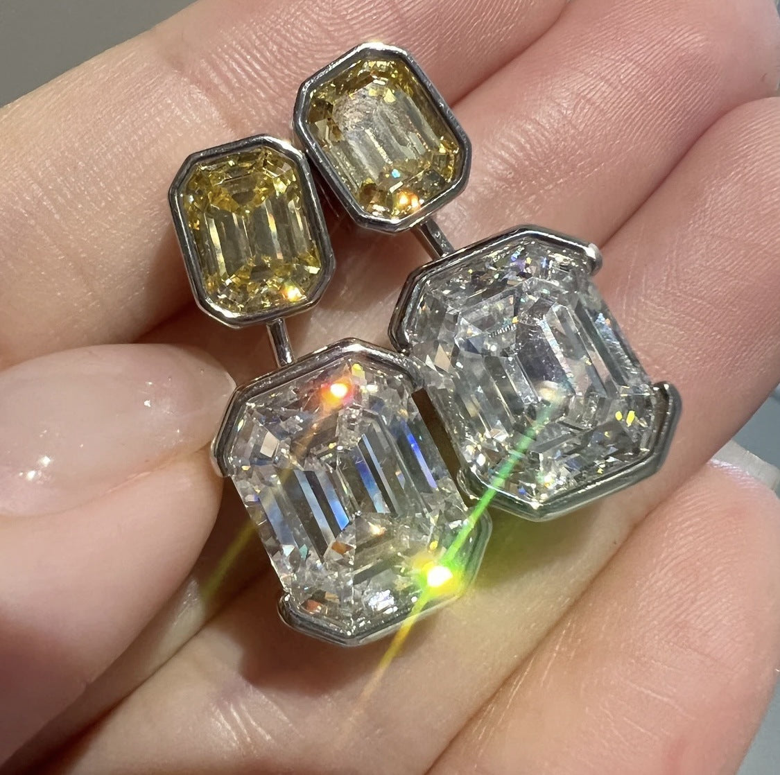 Women's Sterling Sier Large Particle Yellow Simple Earrings