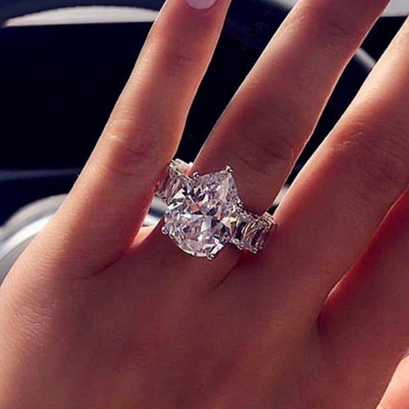 Women's Fashion Zircon Water Drops Shape Luxury Rings