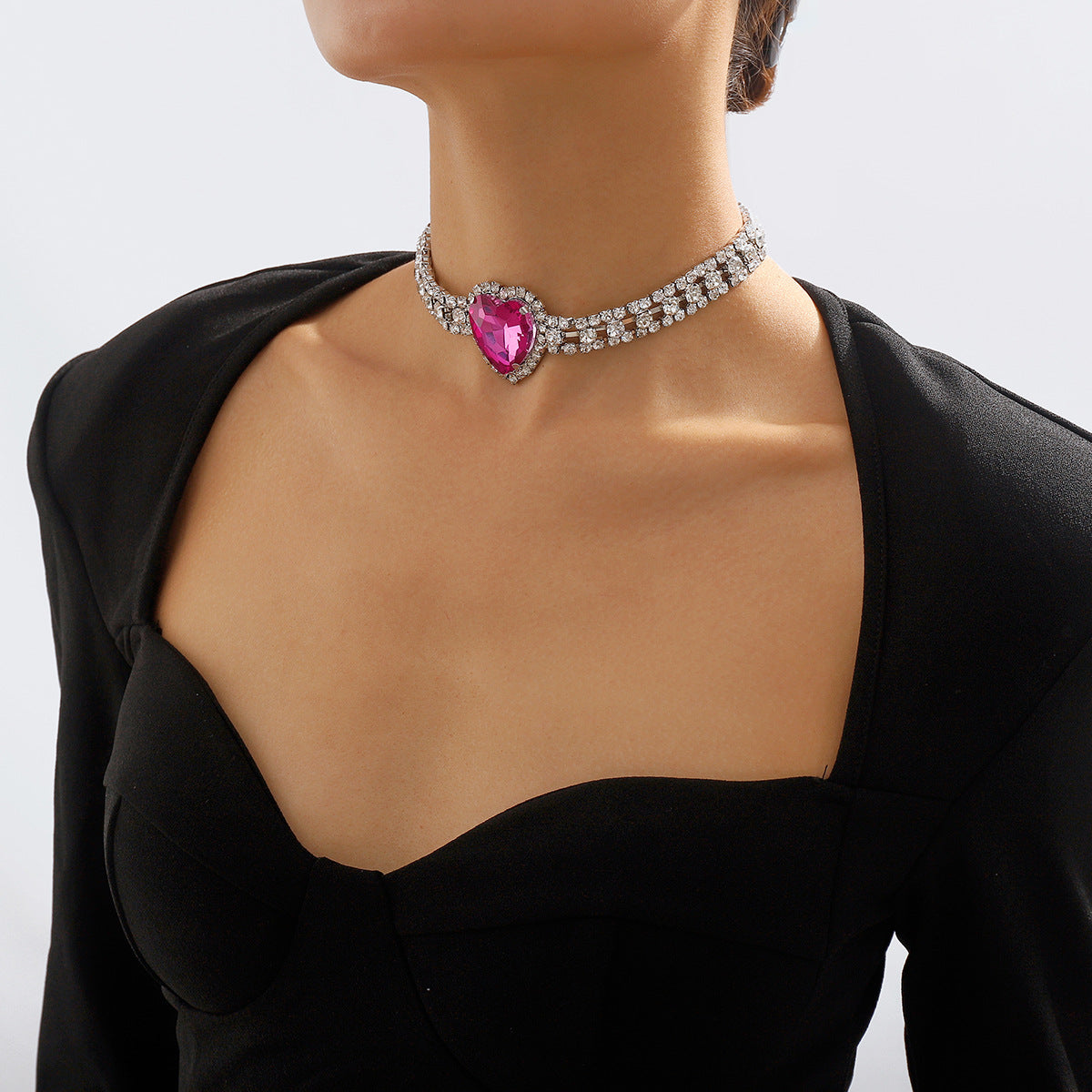 Kette voller Diamanten, elegante, romantische, süße Halsketten