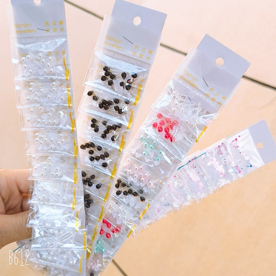 Ohrstecker aus Acryl mit Streichkopf-Ohrstecker