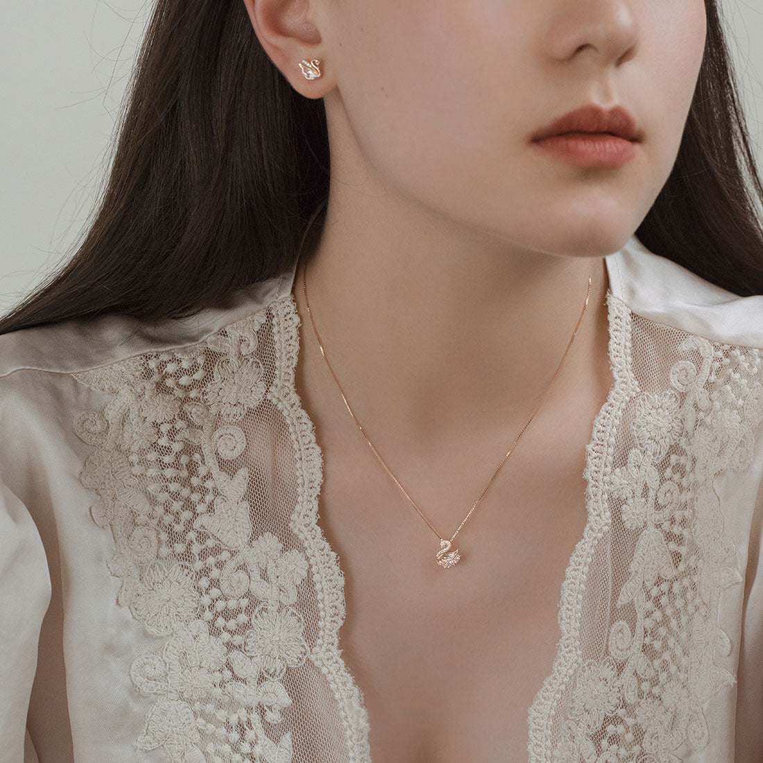 Women's Little Swan For Light Luxury Minority Necklaces