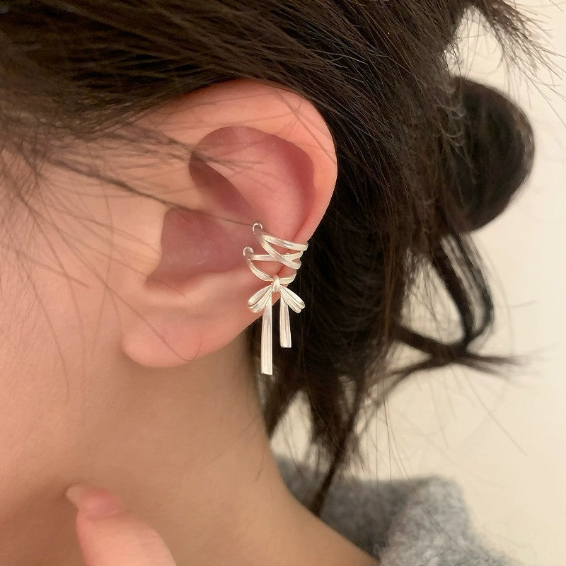 Ballet Style Ribbon Bow Niche Design Ear Clip