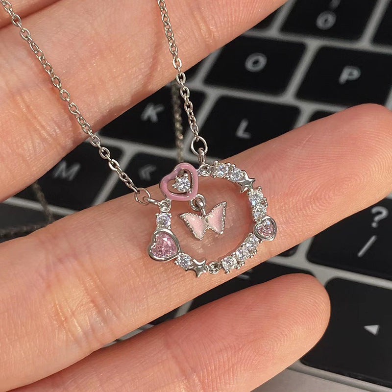 Colliers avec pendentif en diamant et cœur d'amour, version papillon