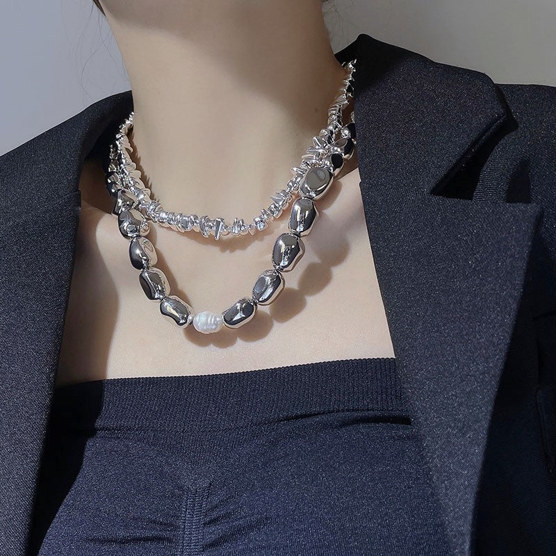 Colliers de perles irréguliers spéciaux en argent de mode de personnalité à la mode