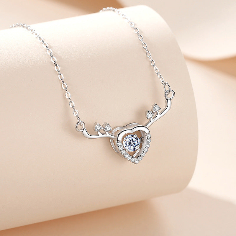 Avez-vous des colliers de conception de style de niche féminine