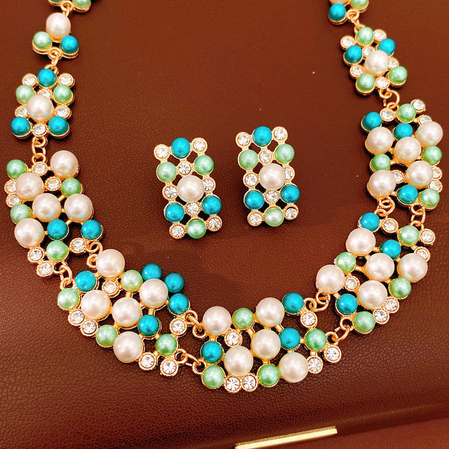 Women's Middle Ancient Diamond Beaded Pearl Ear Light Luxury Minority Clavicle Necklaces