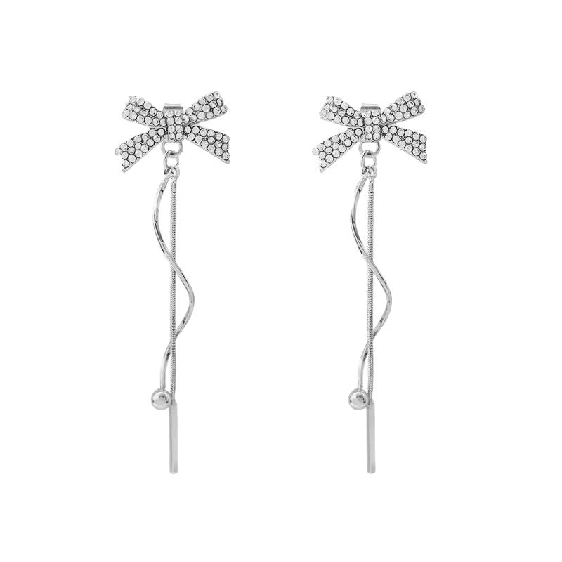 Women's Full Diamond Bow High-grade Design Fashionable Elegant Stud Earrings