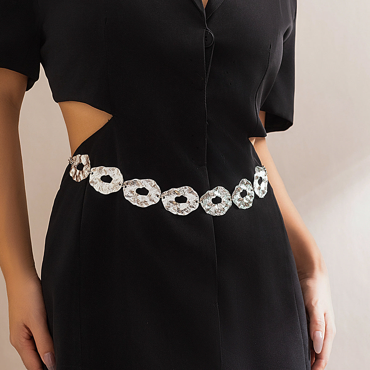 Women's Irregular Design Wafer Personality Liquid Fluid Necklaces