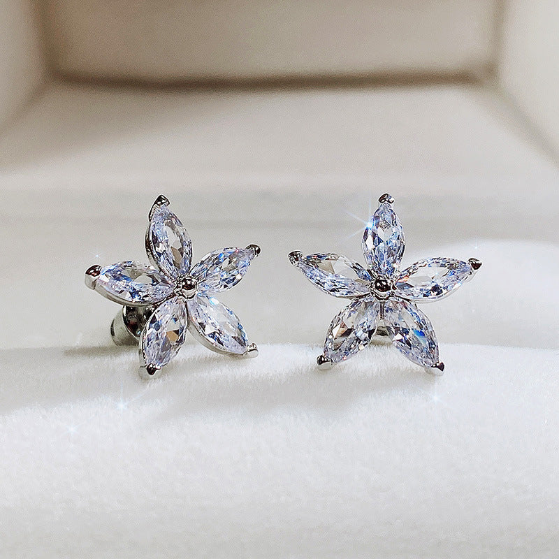 Women's Shi Korean Style Colorful Star Ear Sweet Earrings