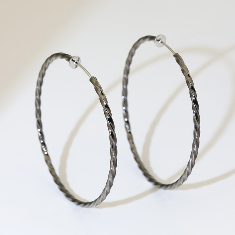 Versatile Glamorous Exaggerated Spring Twisted Big Ear Clip