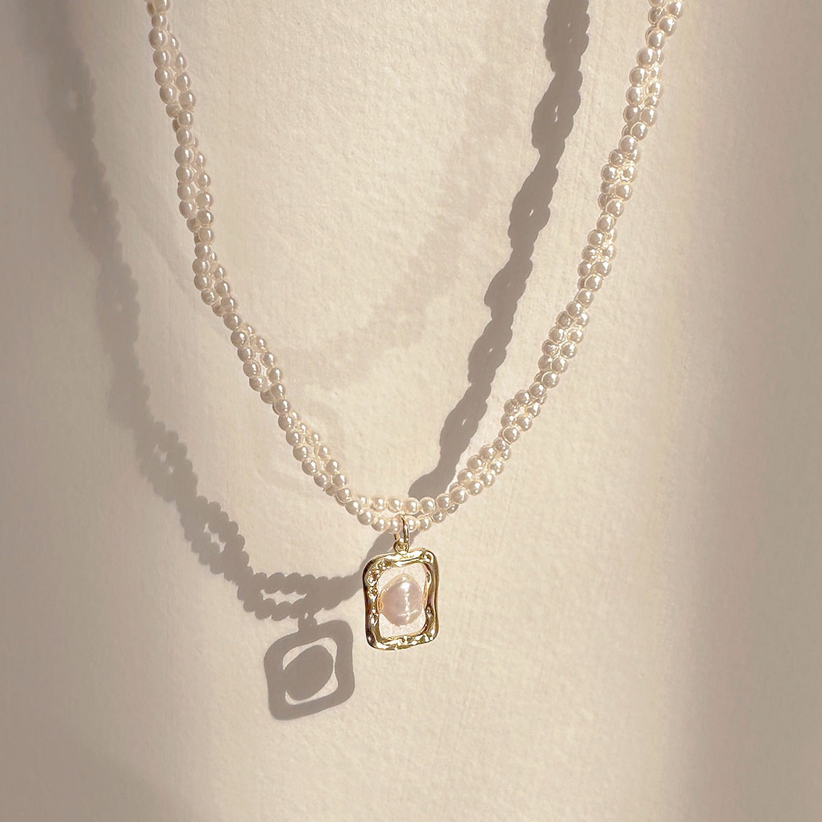 Women's Pearl Double Layer Twin Small Beads Clavicle Necklaces
