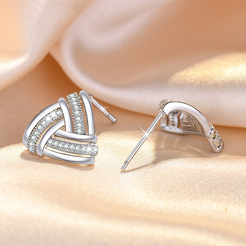 Women's Temperament Classic Style Design Sense Everyday Joker Woven Earrings