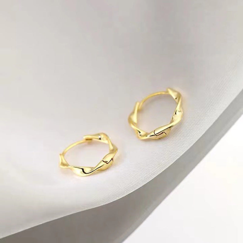 Mobius Strip Female Twist Male Einfache und leichte Ohrringe