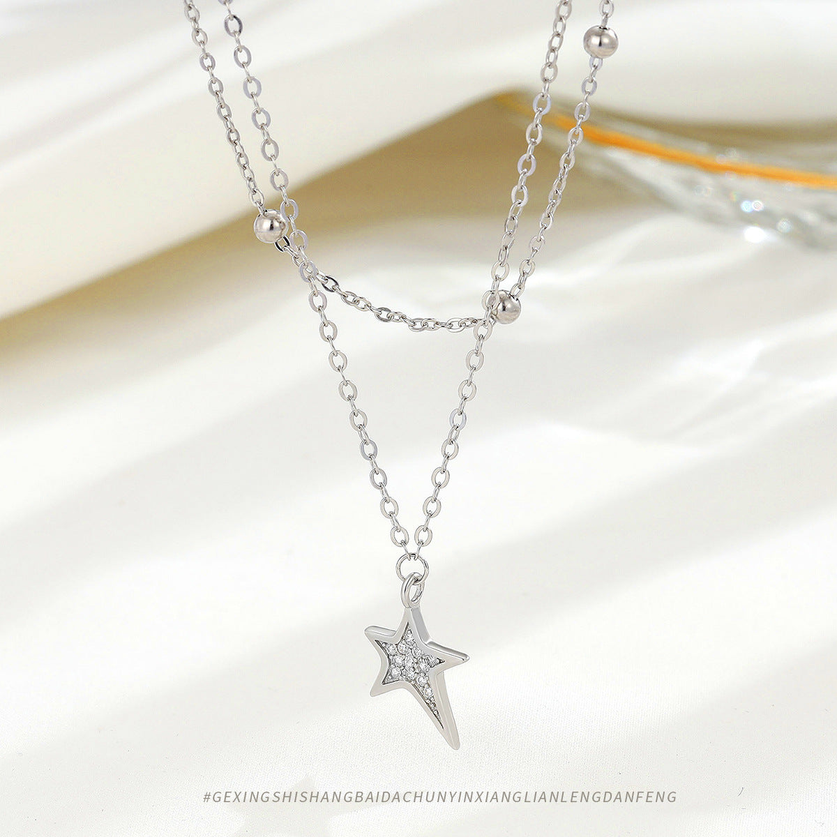 Women's Diamond Beads Temperamental Minority High-grade Ornament Style Necklaces