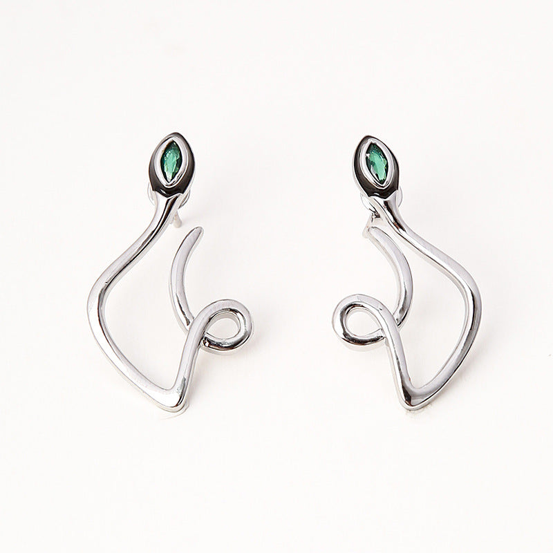 Women's Style Retro Fashion And Personalized Design Elegant Light Luxury Earrings