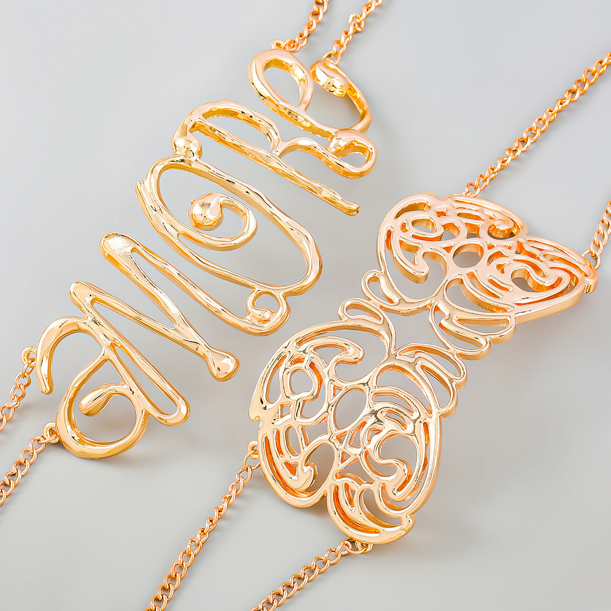 Women's Trendy Alloy Flower Letter For Vintage Necklaces