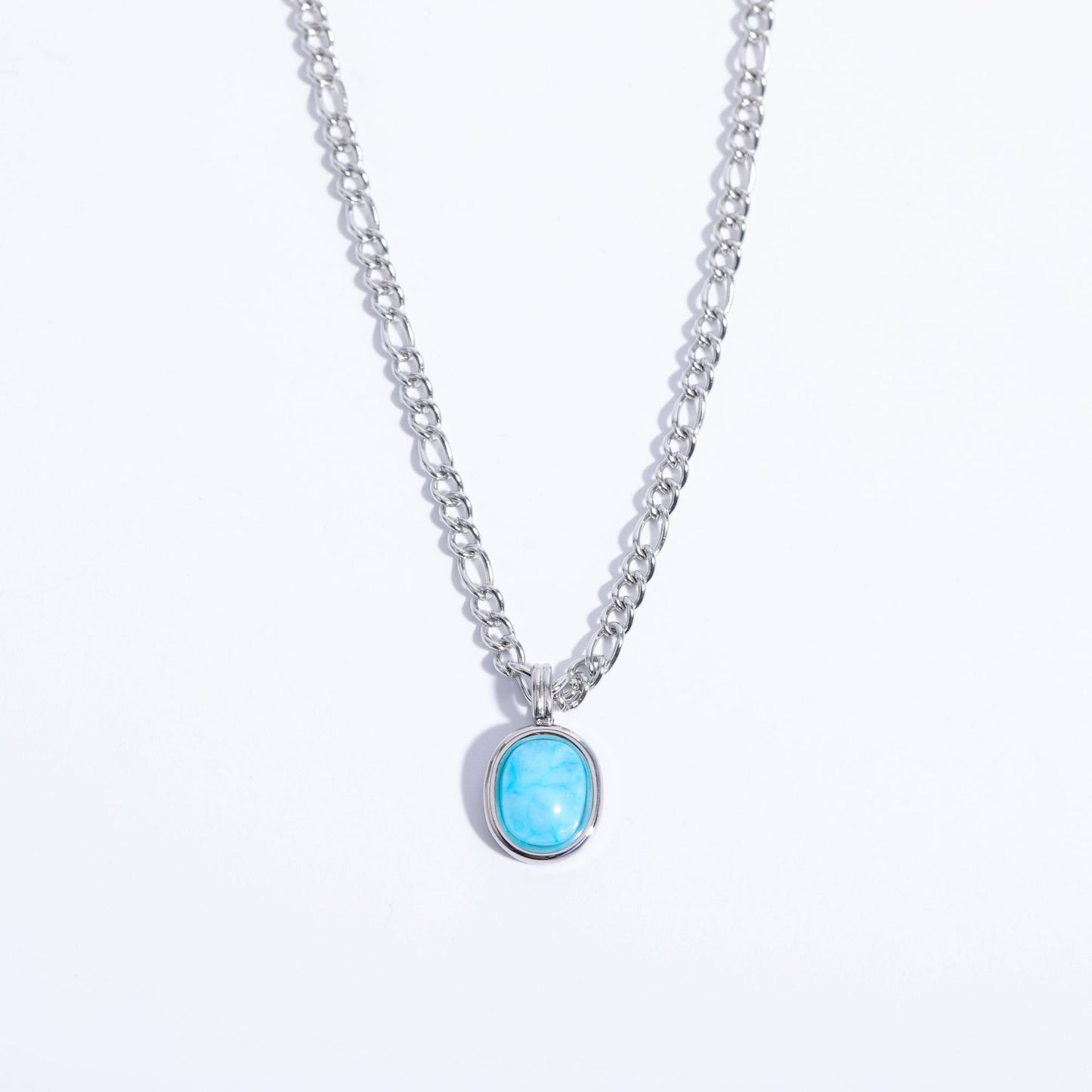 Green Roman Natural Stone Oval Ite Necklaces