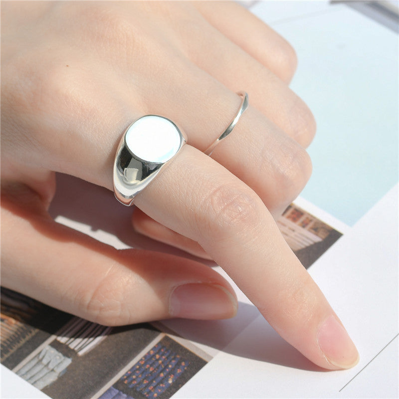 Women's Glossy Texture Minimalist Eye-catching Korean Geometric Rings