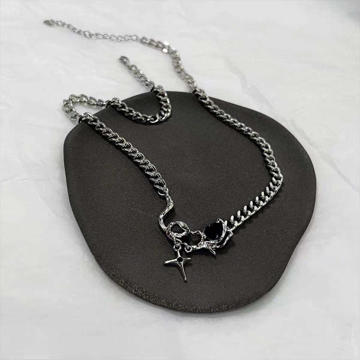 Design Clavicle Chain Sweet Cool Hot Necklaces