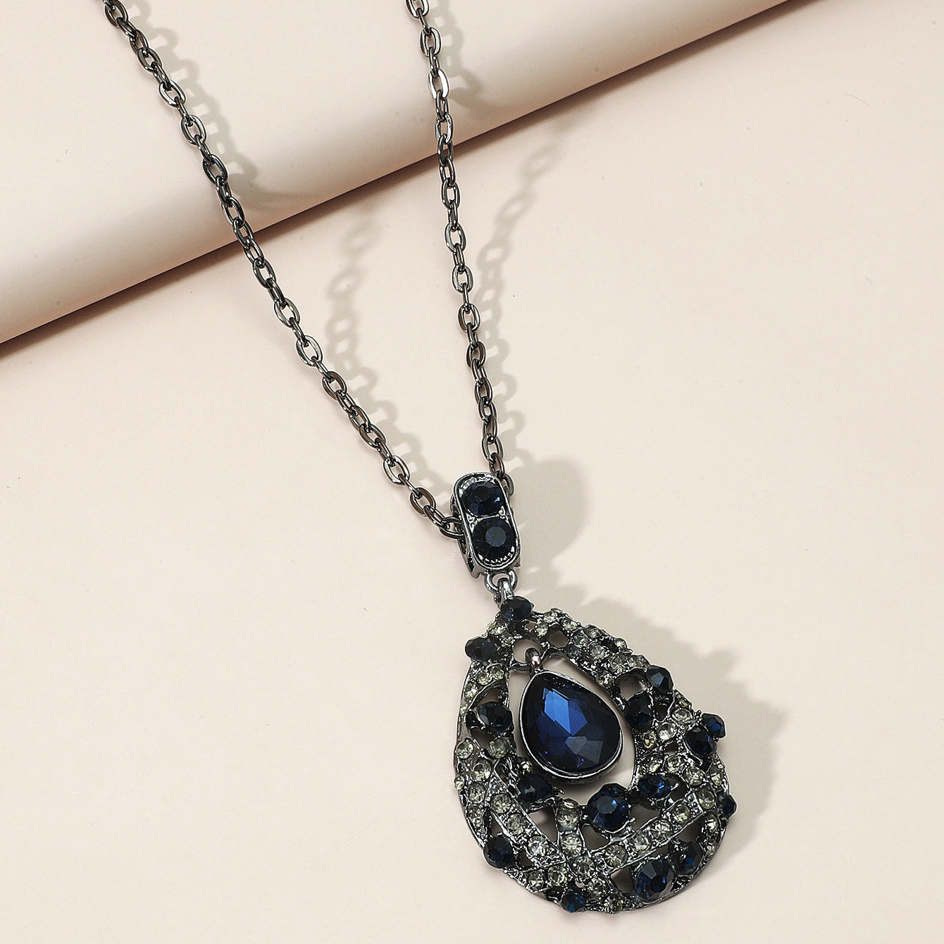 Women's Drop Love Pendant Vintage Elegant Metal Necklaces