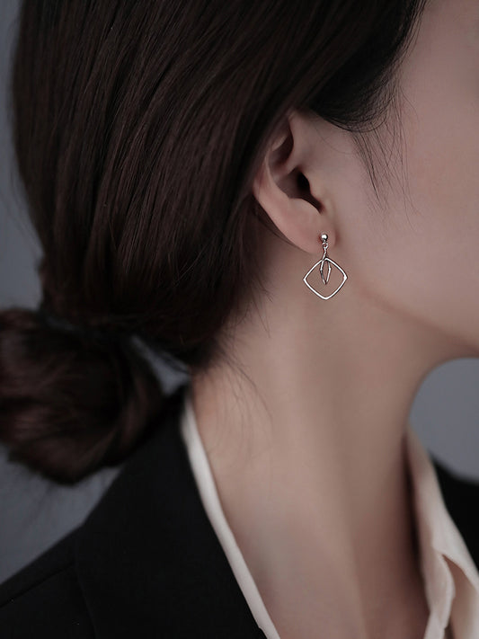 Women's Sterling Sier Needle Square Simple Eardrops Rings