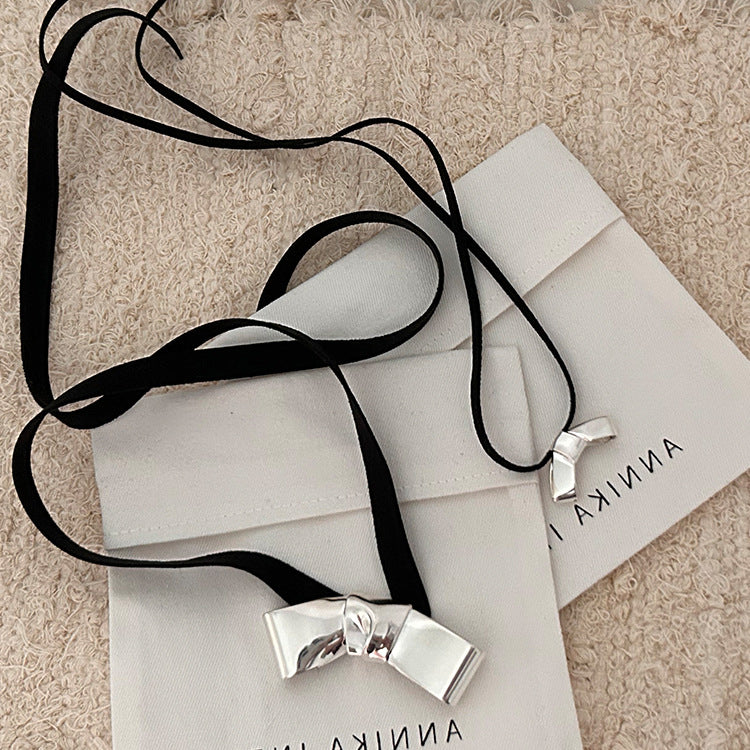 Colliers rétro faciles à assortir, Design de niche personnalisé pour femmes