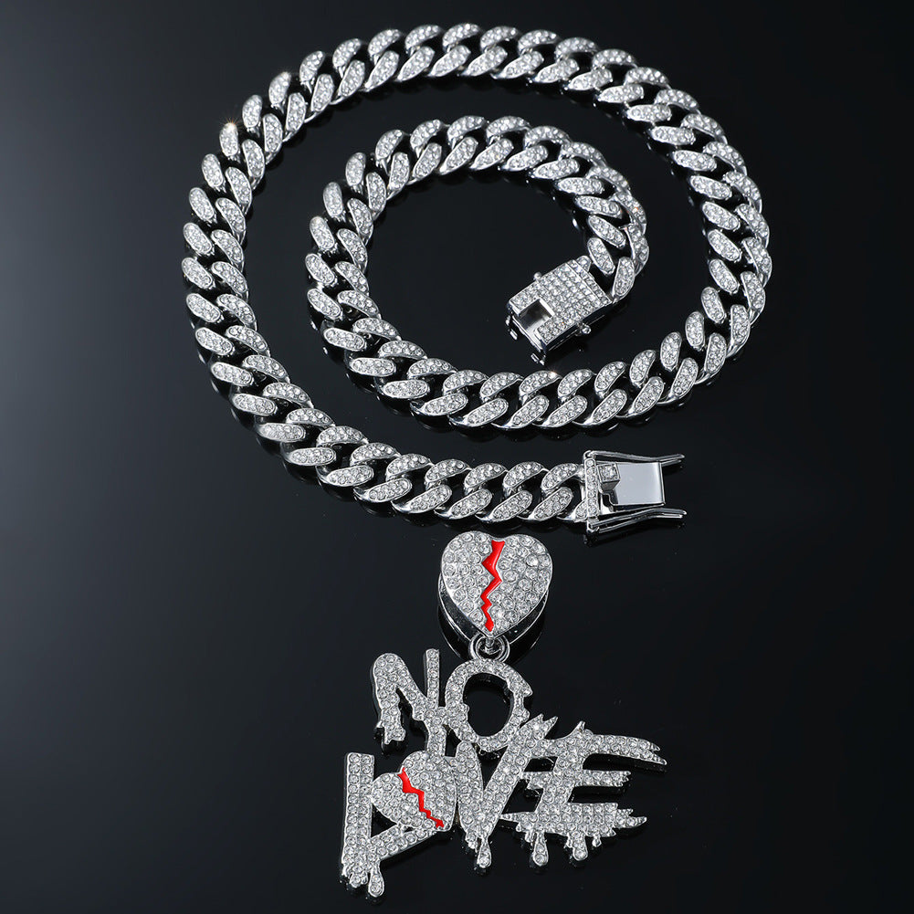 Colliers de chaîne de clavicule de pendentif d'amour de lettre de couture de diamant complet pour hommes