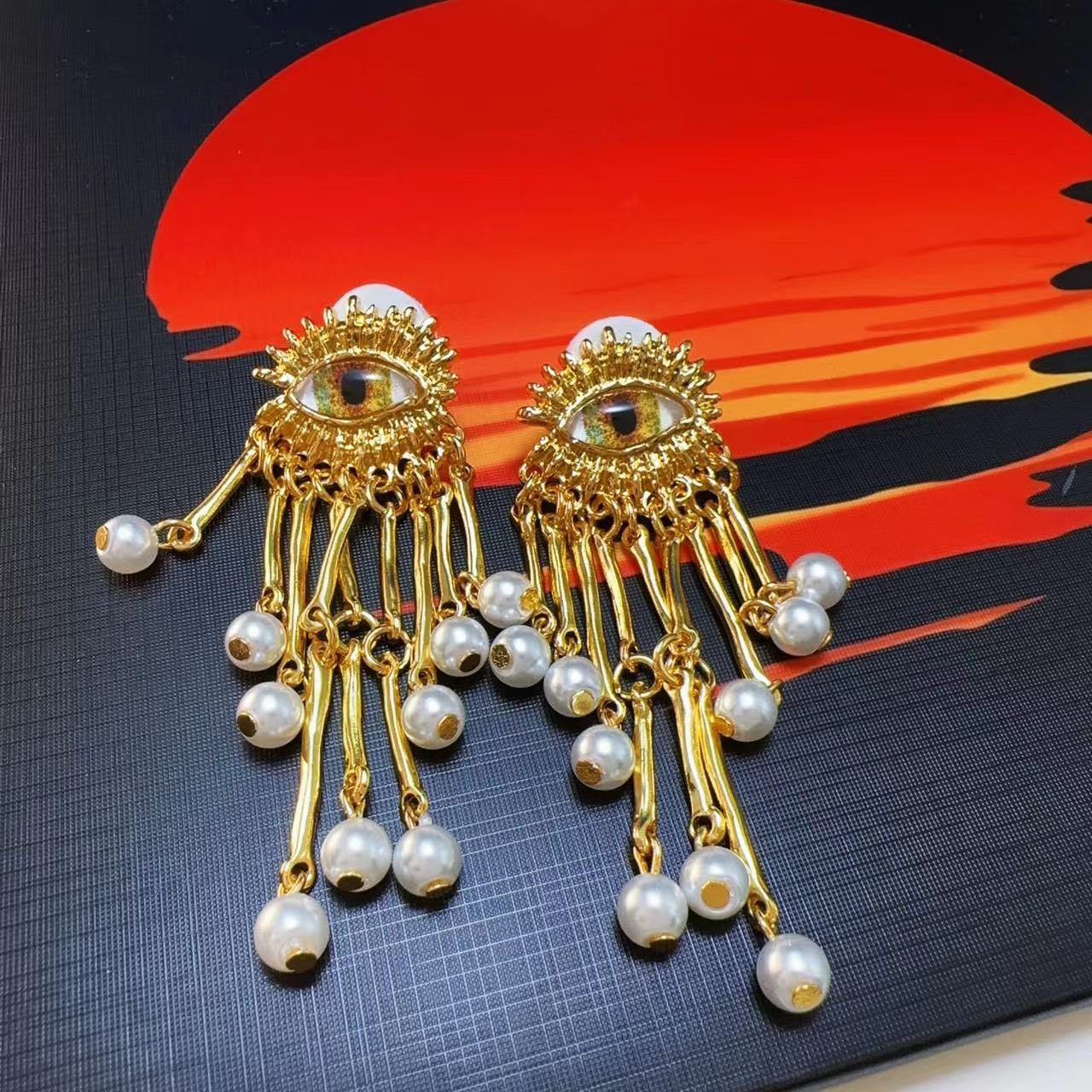 Women's Tassel Pearl For Design Retro Style Earrings