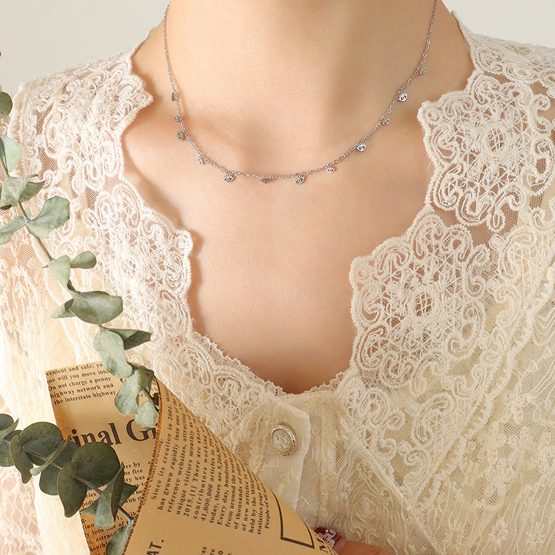 Colliers en titane avec chaîne de clavicule de style palais romain