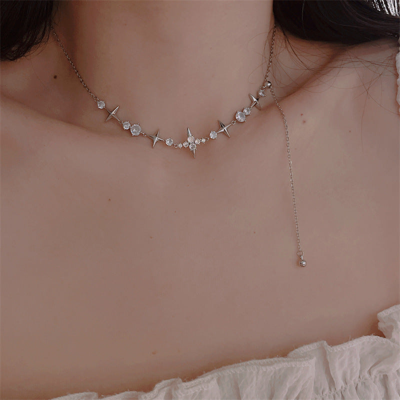 Colliers de clavicule pour femmes, hommes et doux et Cool, étoiles de fleurs, cœur pour conception de niche