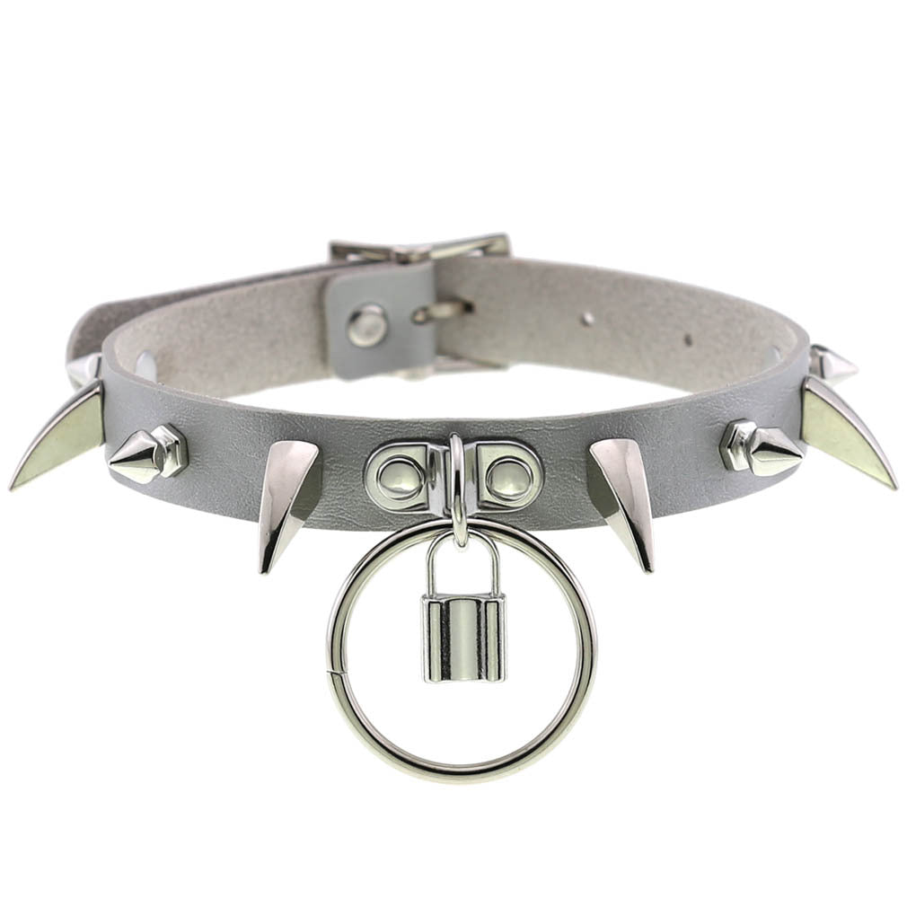 Collier à rivets en corne de cuir, colliers suspendus de personnalité