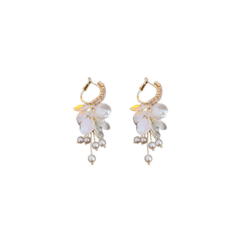 Women's Sweet Super Fairy Petals Pearl Tassel Fashion High Sense Earrings