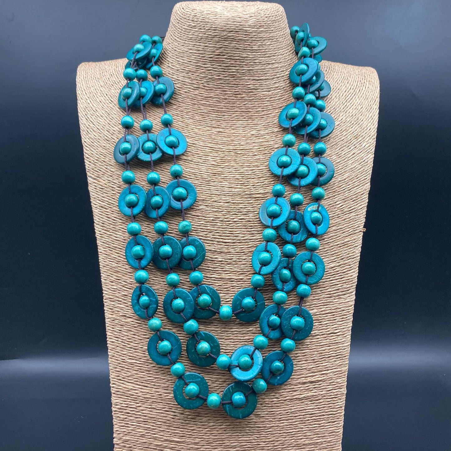 Colliers glamour en chaîne de pull bohème avec perles en bois