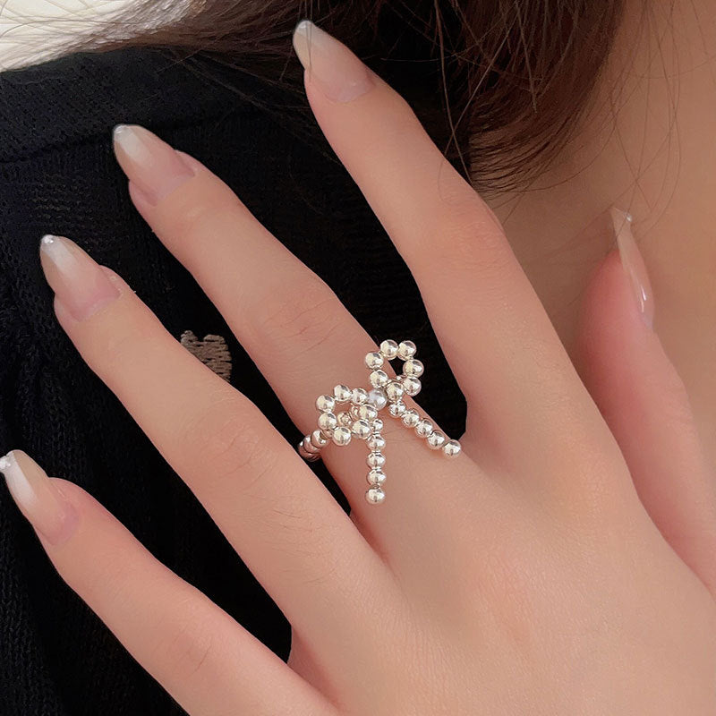 Women's Sier Stretch Round Beads Bow Personality And Fashion Rings
