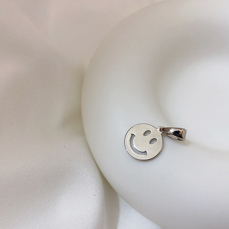 Colliers féminins avec pendentif Smiley en métal ours transparent