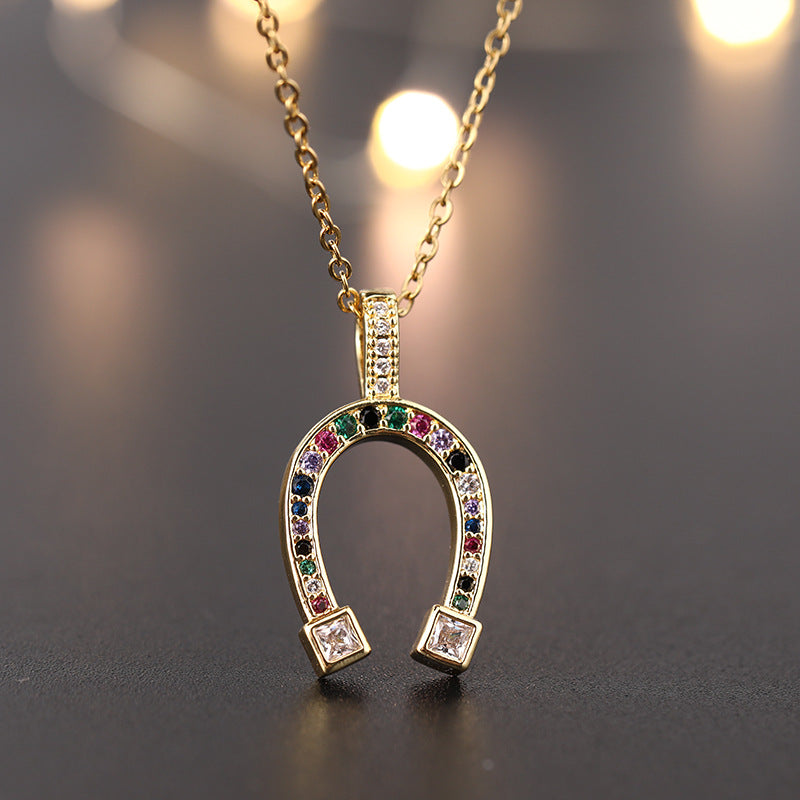 Design Horseshoe Color Zircon Pendant Copper Micro Inlaid Gold-plated Necklaces