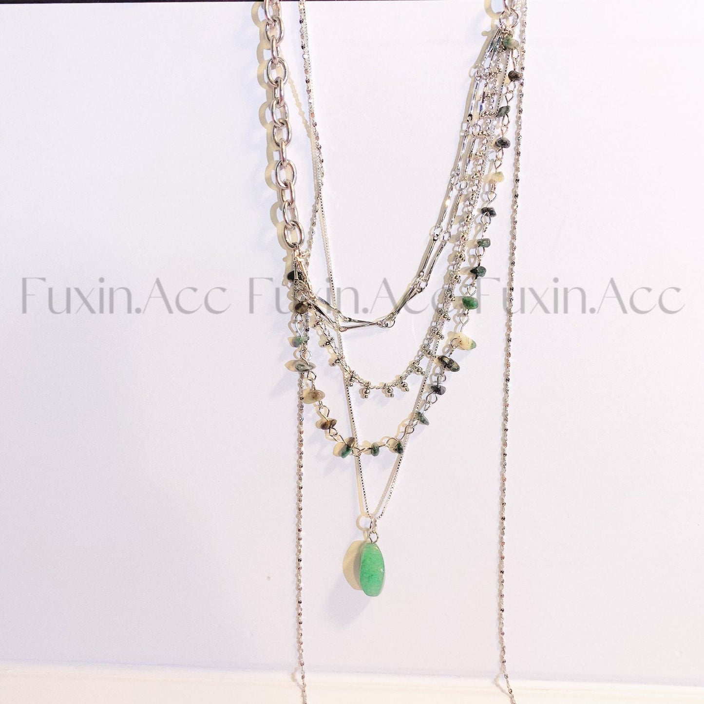 Fu Tassel Tophus Emerald Pendant Clavicle Chain Design Necklaces