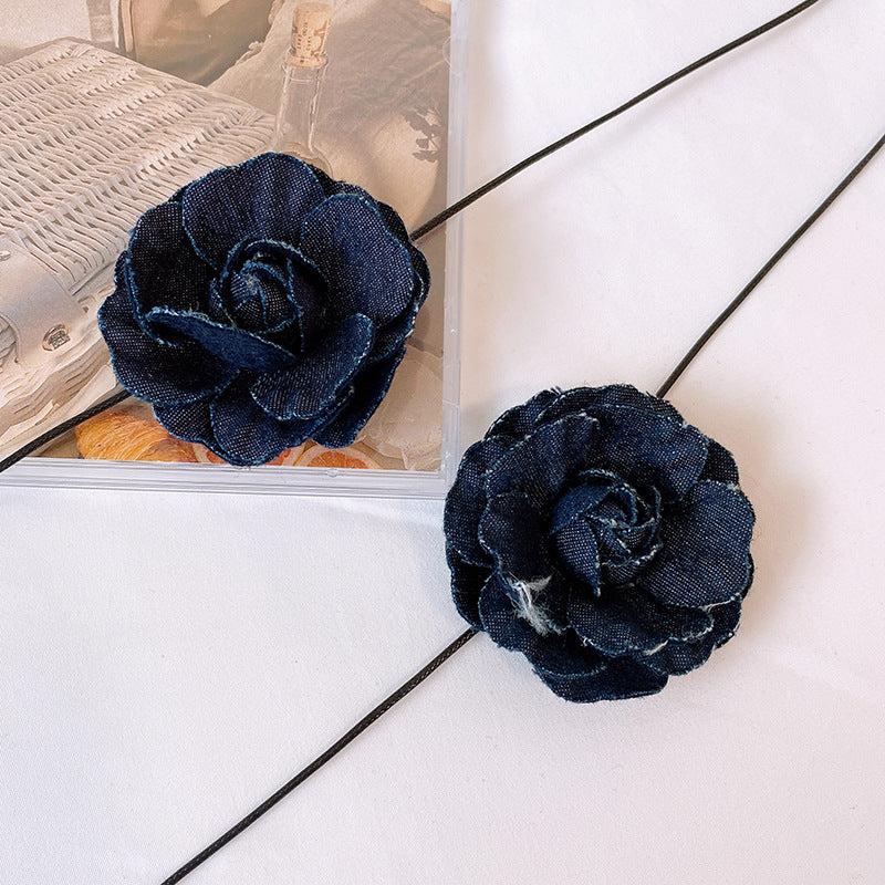 Colliers de luxe en forme de fleur de Rose enchanteresse pour femmes, chaîne de clavicule légère