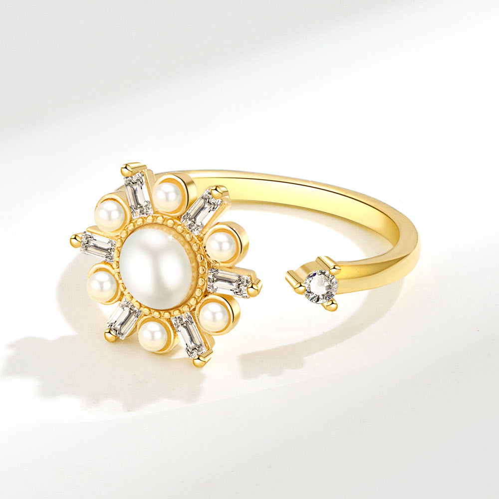 Niche Design Vintage Pearl Palace Style Rings