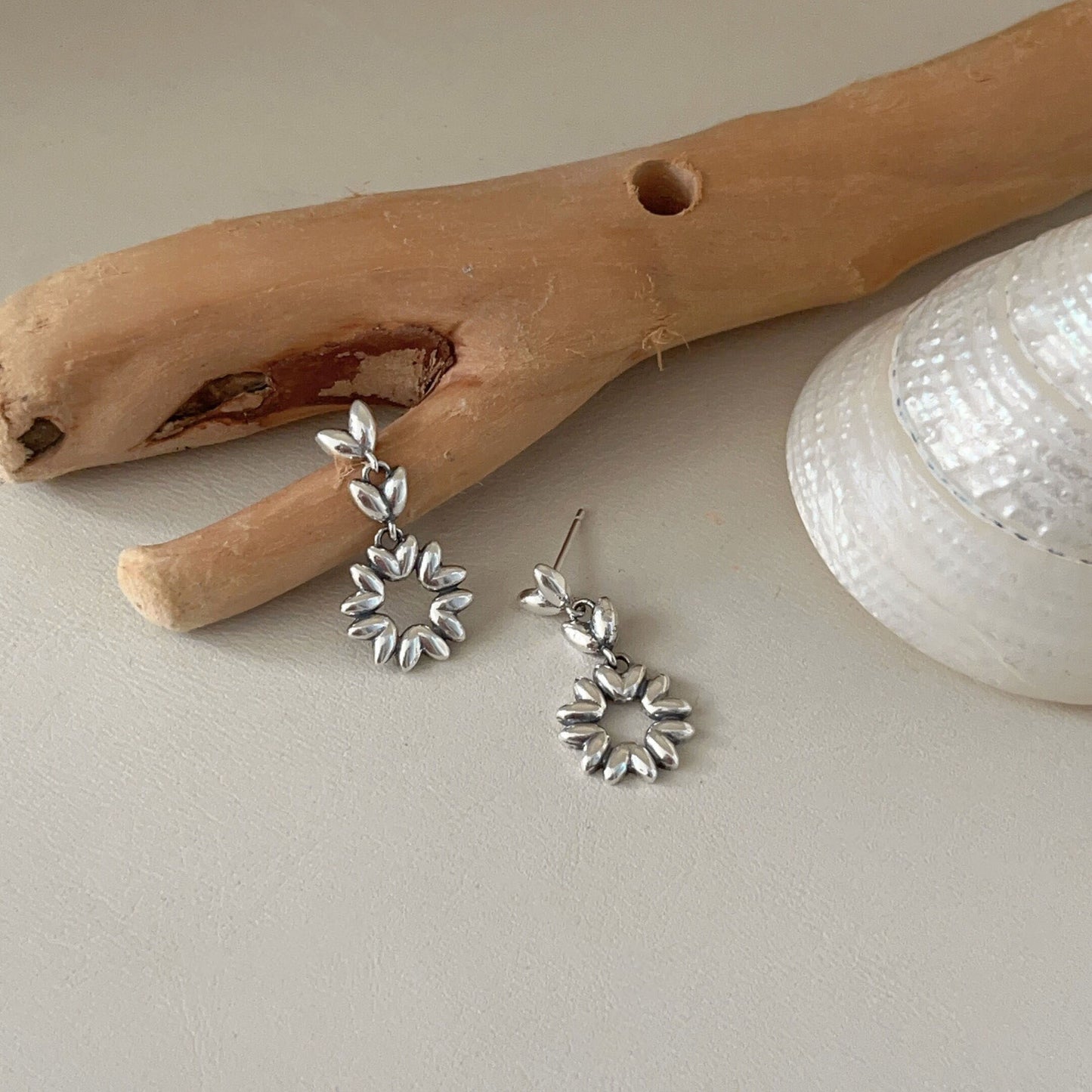 Women's Sterling Snowflake Wheat Unique High Sense Earrings