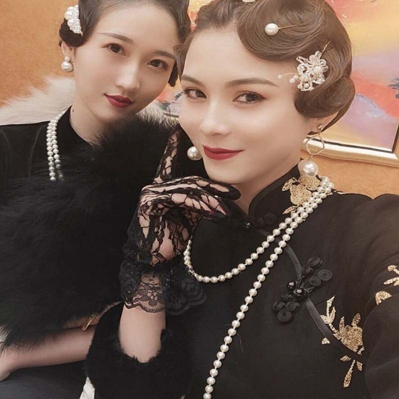 Colliers de spectacle Cheongsam de nuit en perles blanches vintage
