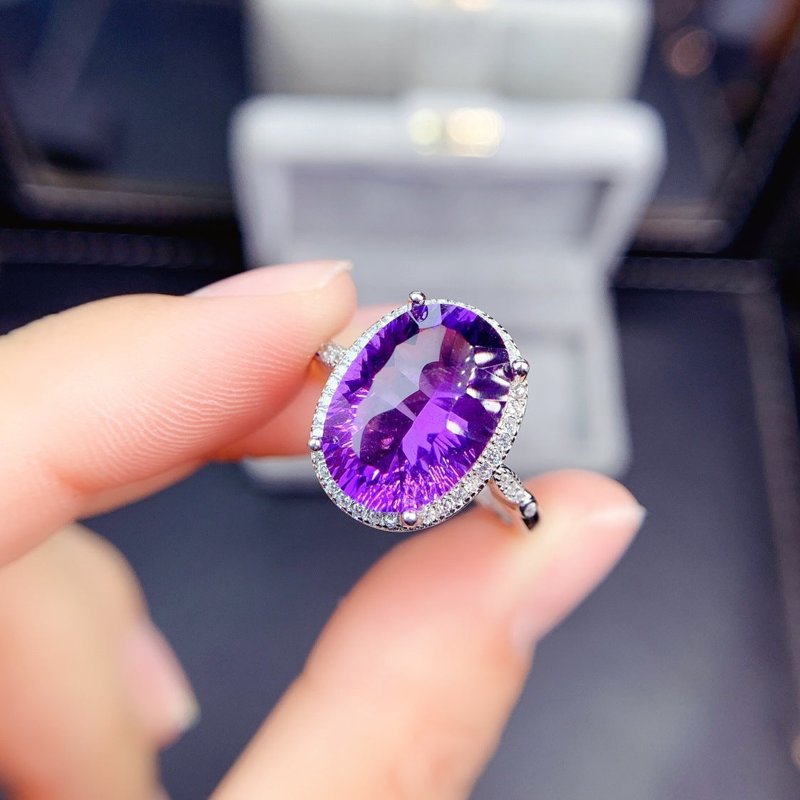 Zircon Live Simulation Amethyst Full Diamond Rings