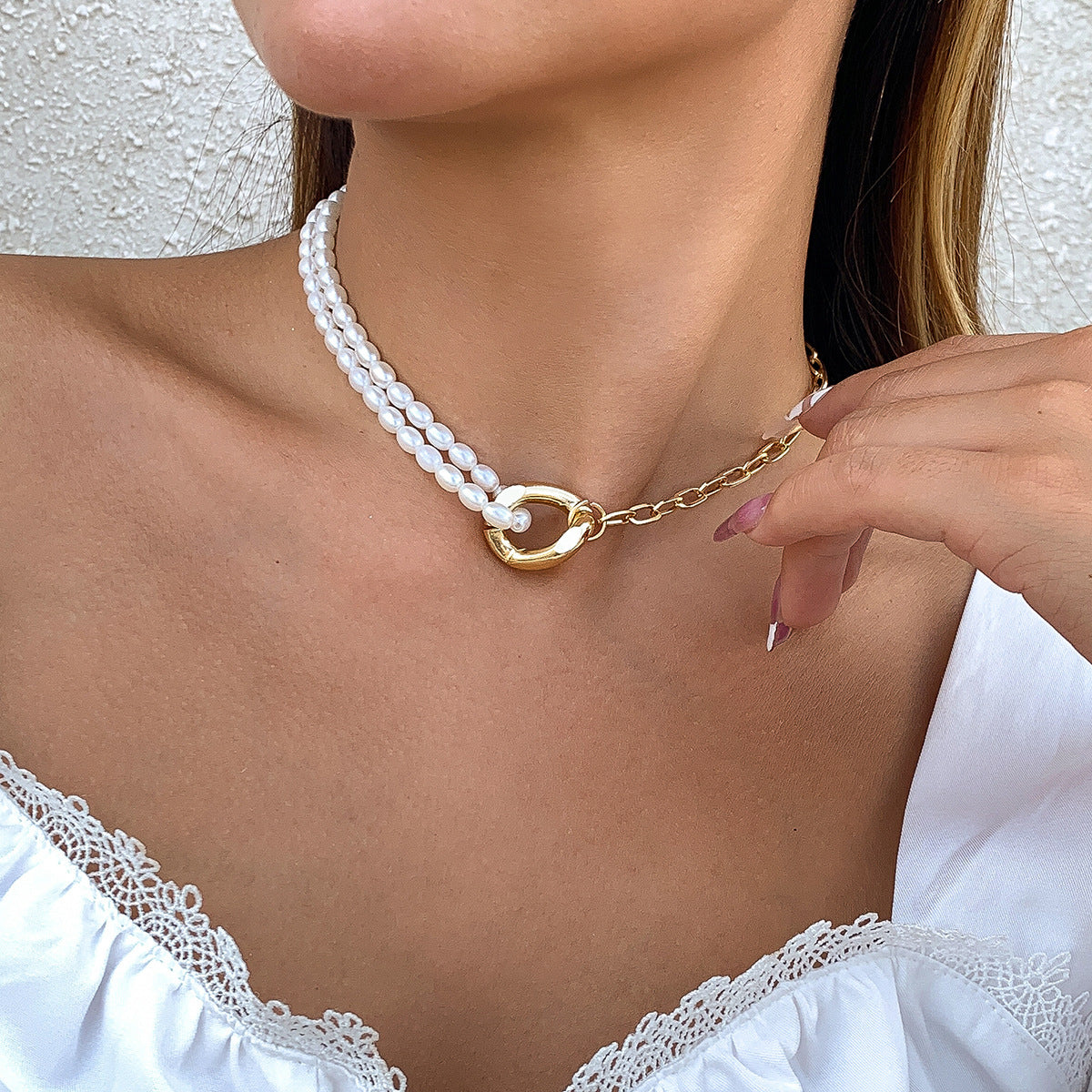 Imitation de perles, coutures simples, créatives et colliers féminins