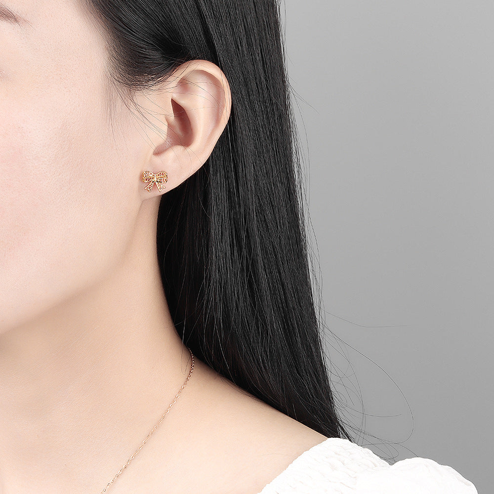 Women's Hollow Bow Cute And Compact Sweet Earrings