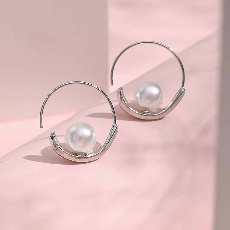 Retro Advanced Sense Pearl Female Light Luxus Ohrringe