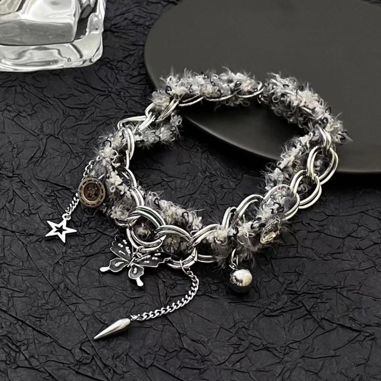 Pendant Clavicle Chain Female Niche Personality Design Necklaces