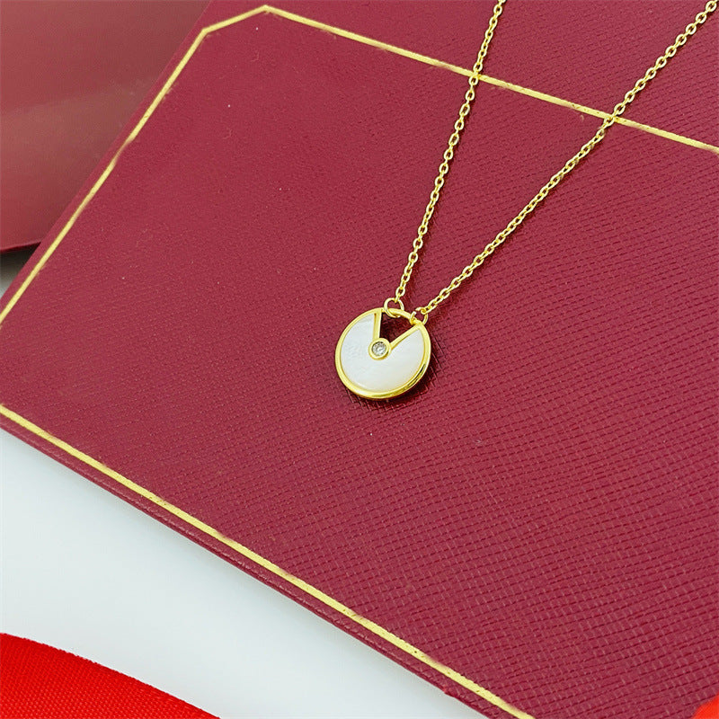 Rose Gold Plated White Shell Carnelian Clavicle Necklaces